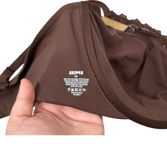 Skims Fits Everybody Lace Underwire Unlined Scoop Bra in Cocoa Brown Size 46D - Picture 7 of 9